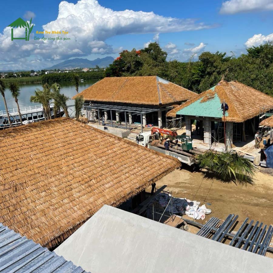 Dự án mái rơm nhân tạo lợp mái cho Resort