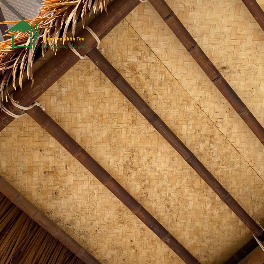 Trần cót ép tự nhiên sau 1 năm sử dụng đã bị ẩm mốc