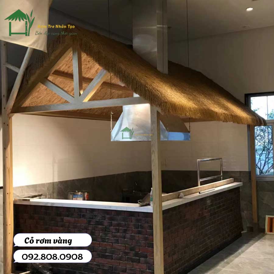 Cỏ rơm vàng dễ dàng phù hợp với mọi ứng dụng