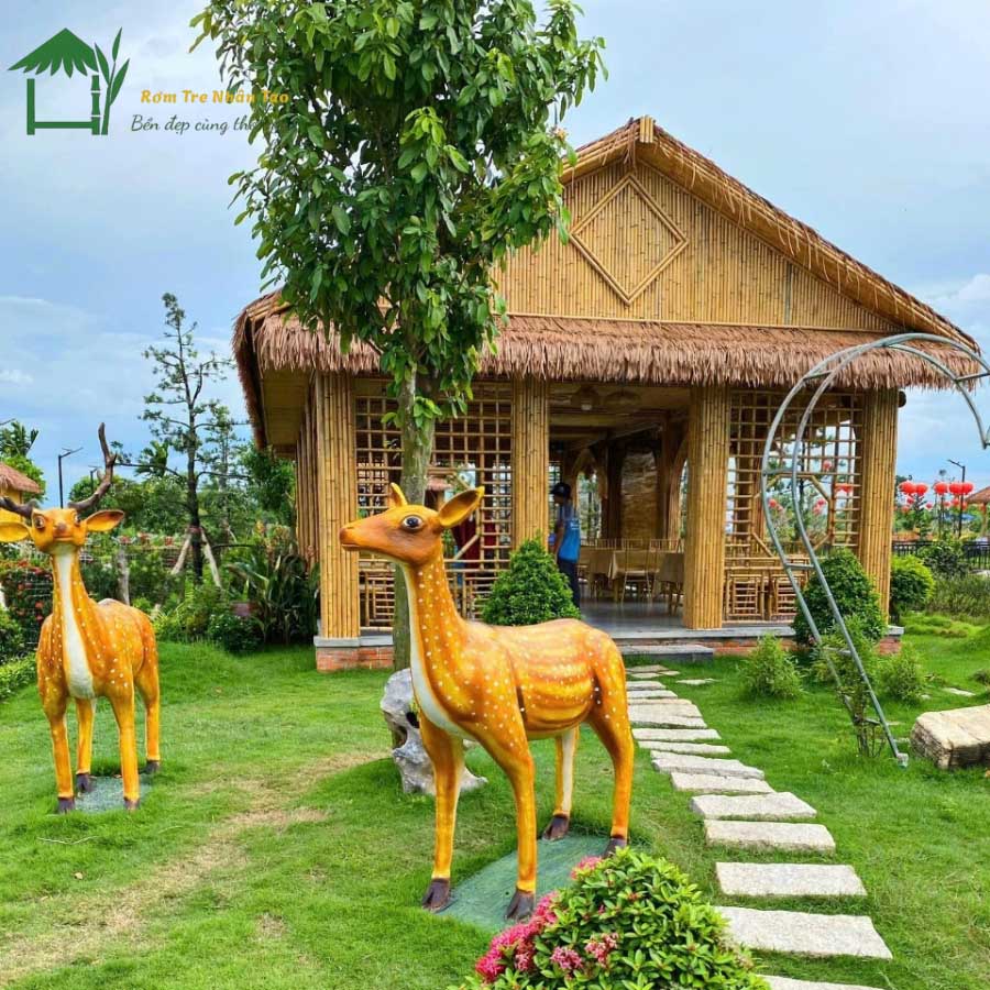 Rơm và tre nhân tạo kết hợp vô cùng hòa hợp