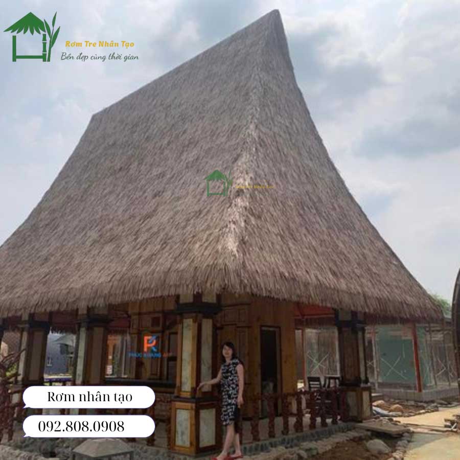 Mái nhà Rông - Dùng rơm nhân tạo cho độ bền cao hơn