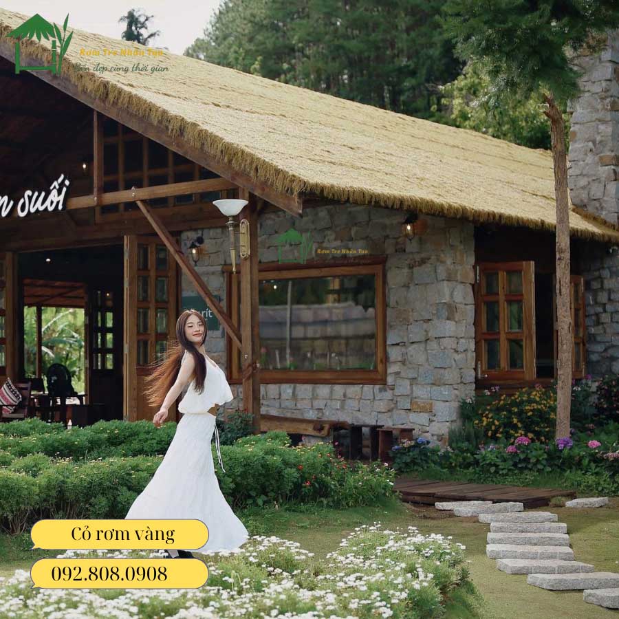 Góc check in siêu hot tại Cà phê bên Suối