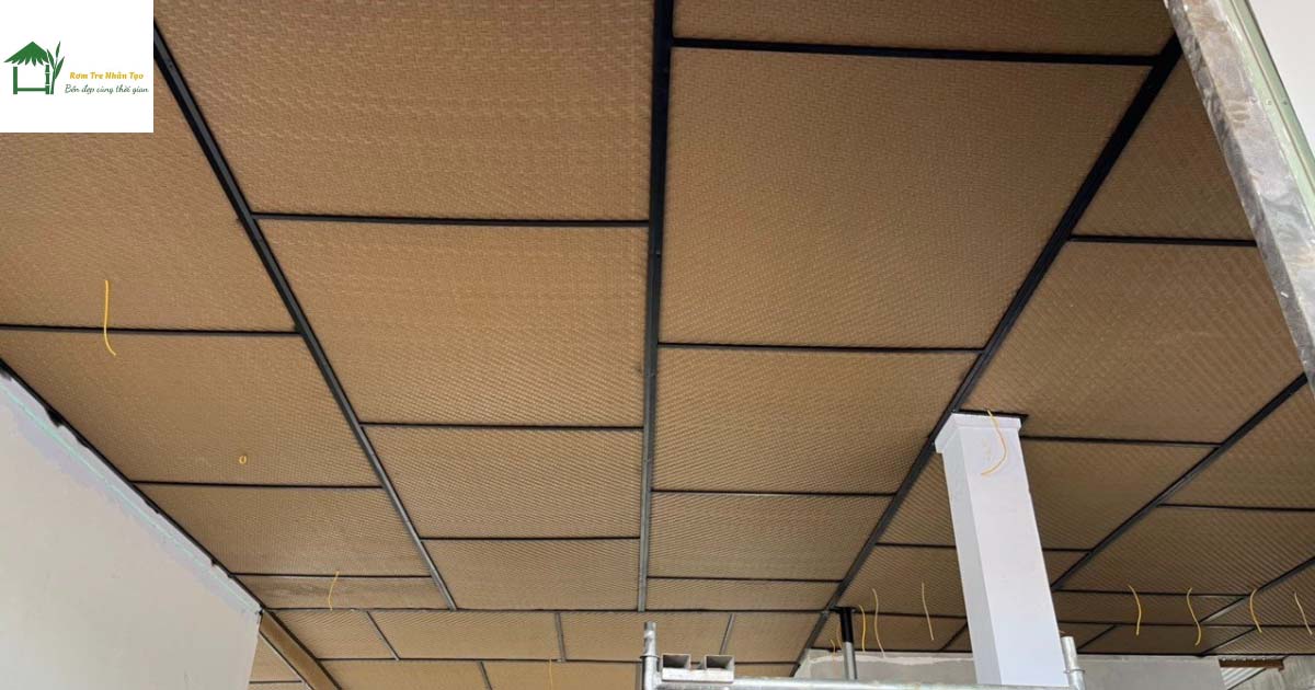 Trần cót ép nhân tạo